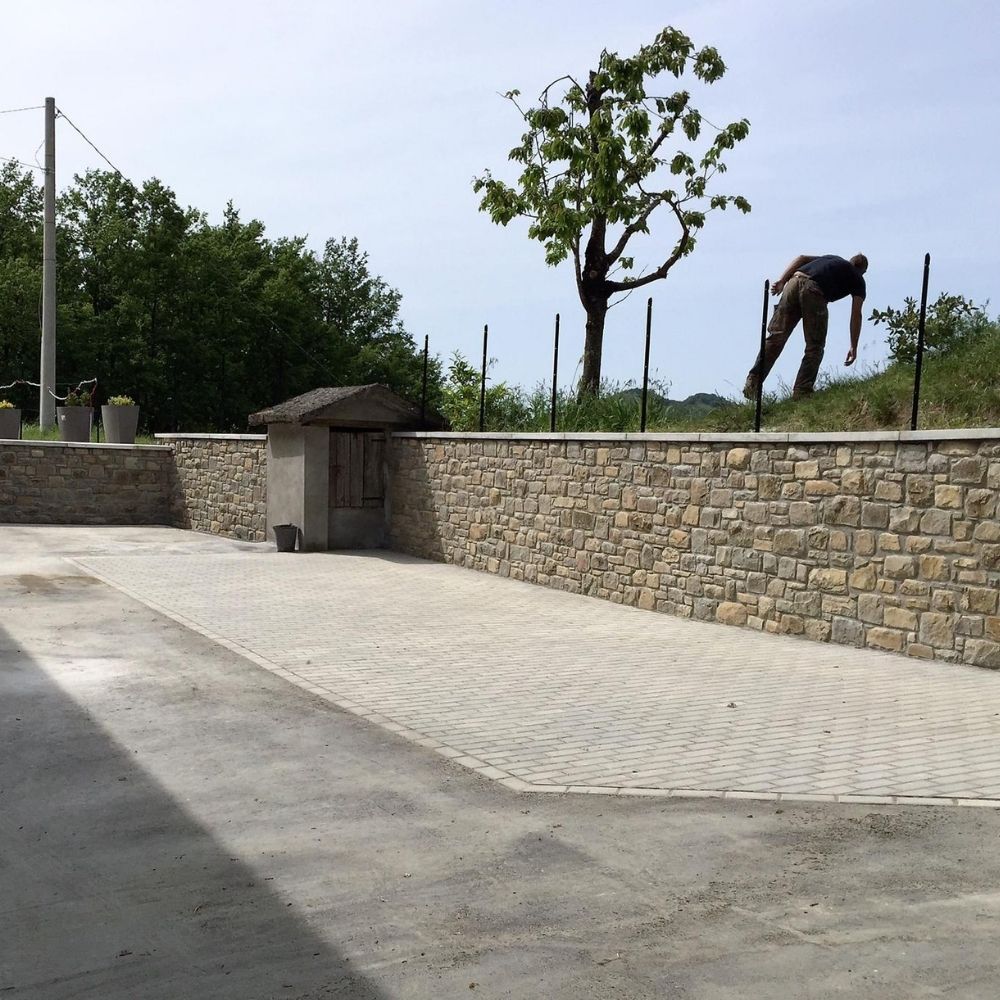 Realizzazione cortile